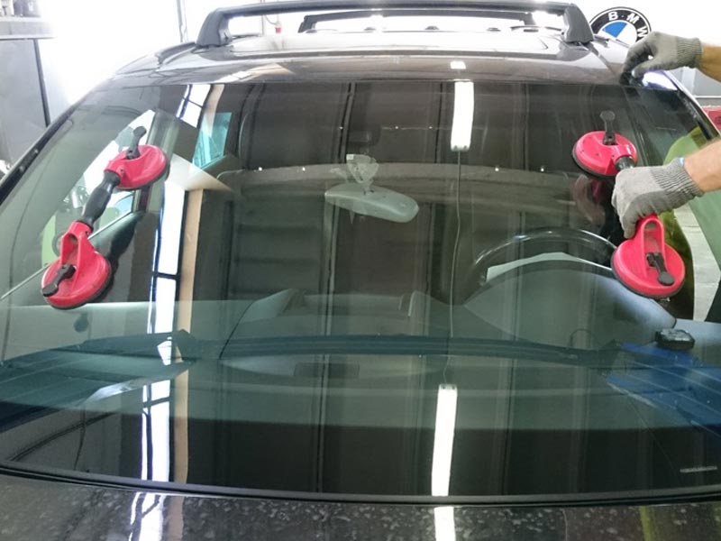 Технология замены автомобильных стекол